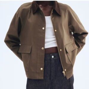 H&M - Cropped Jack will Corduroy Collar.NWOT..